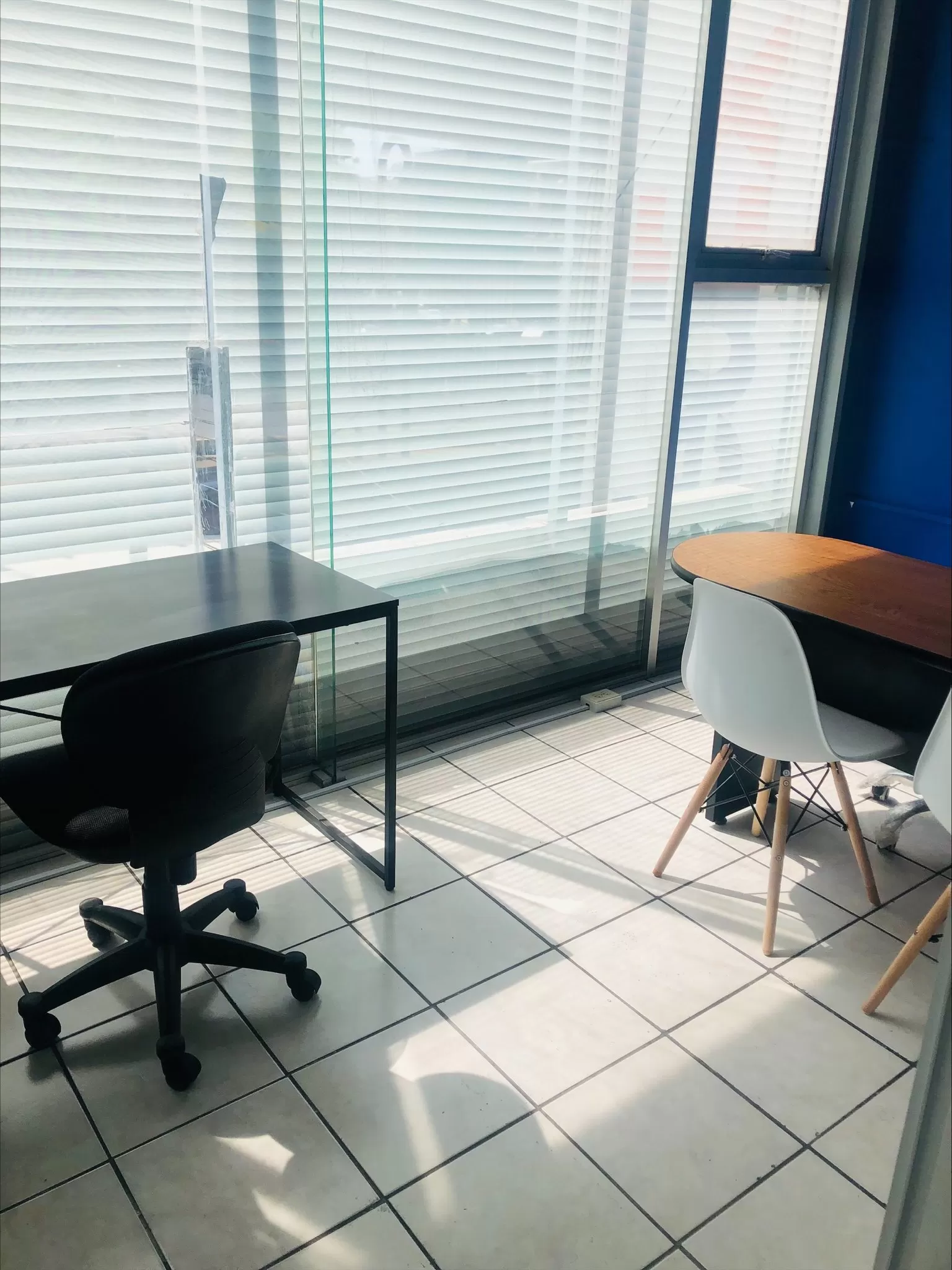 CEVAM TE OFRECE UNA OFICIN